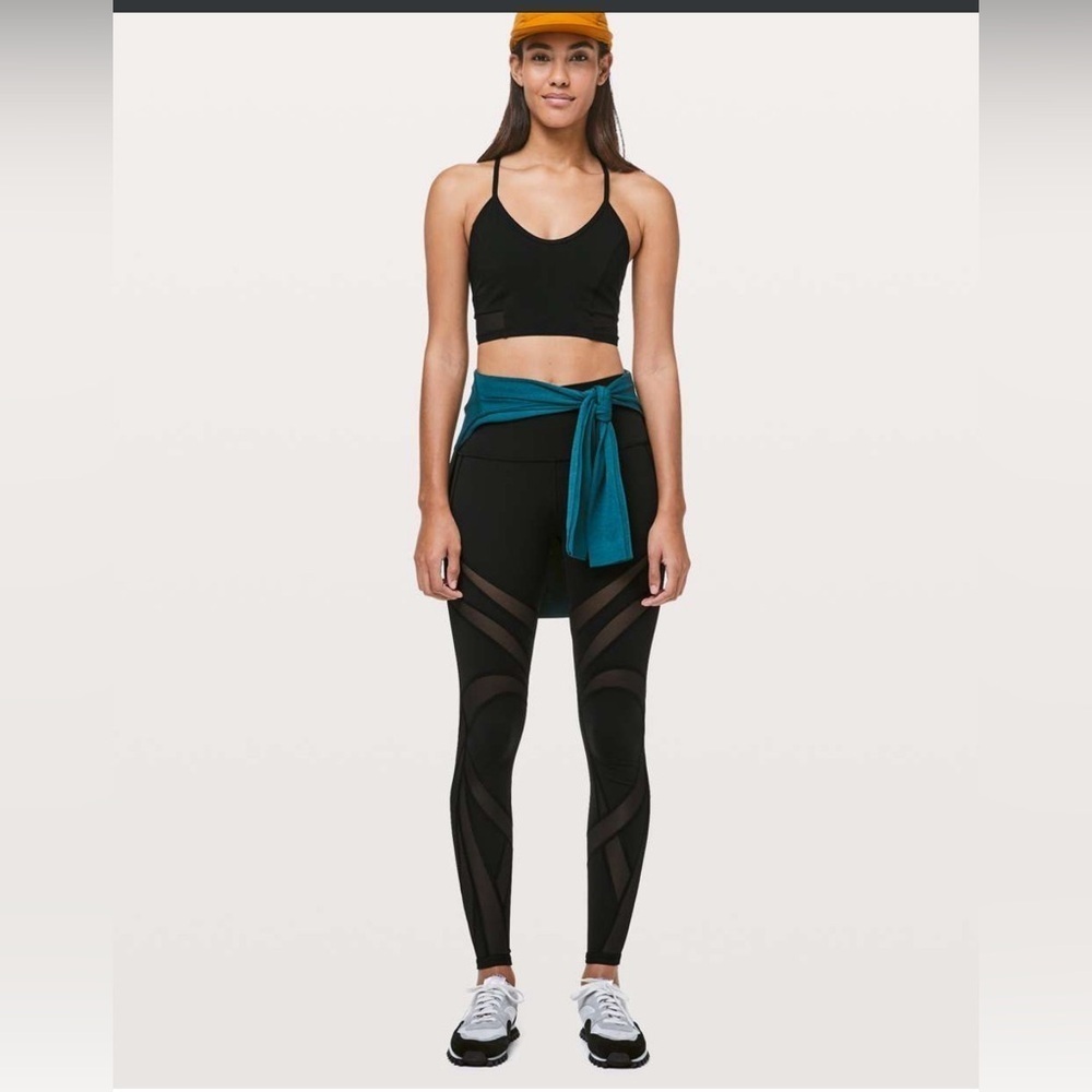 Lululemon Wunder Under High-Rise Tight *Mesh 28"
Black Size 2